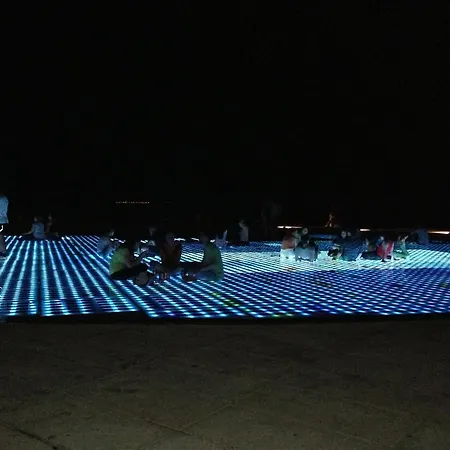 公寓 艾拉马雷公寓 扎达尔