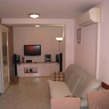 公寓 艾拉马雷公寓 扎达尔